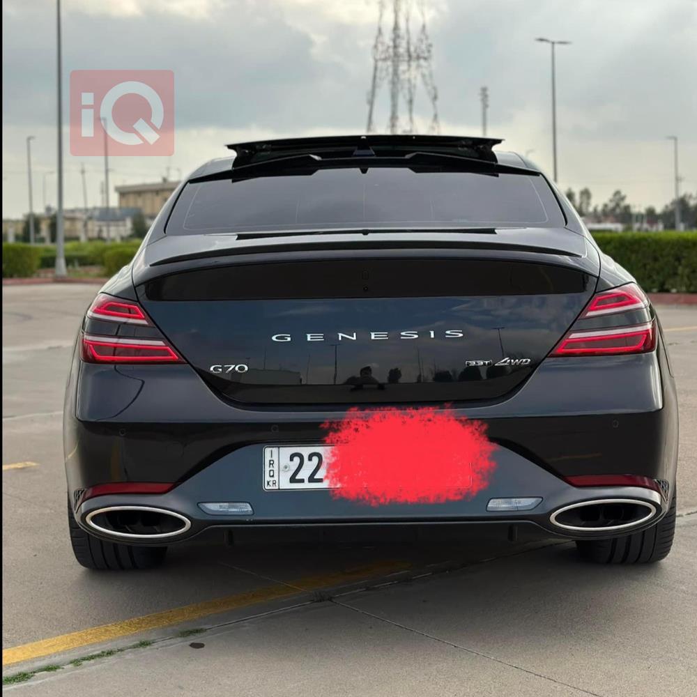 جنسس G70